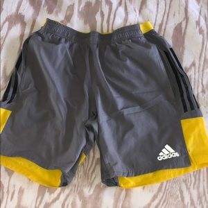 *24 HOURS LEFT* Adidas Climacool athletic size M